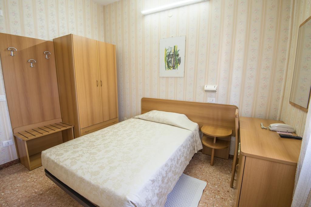 Albergo Ristorante Edo Forlimpopoli Værelse billede